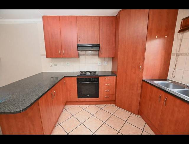 2 BEDROOM APARTMENT FOR SALE IN PAULSHOF